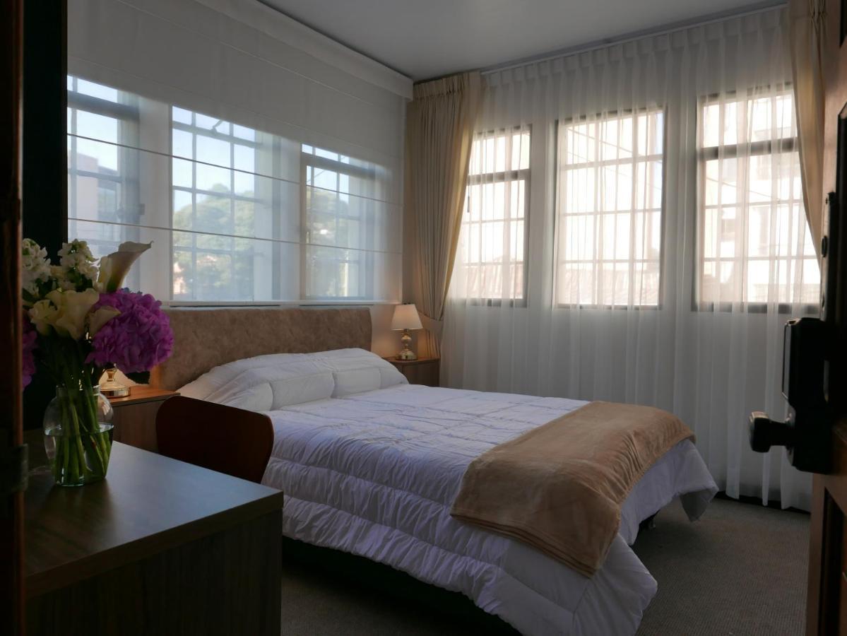 Floralia Casa Boutique Bed & Breakfast Bogota Exterior photo